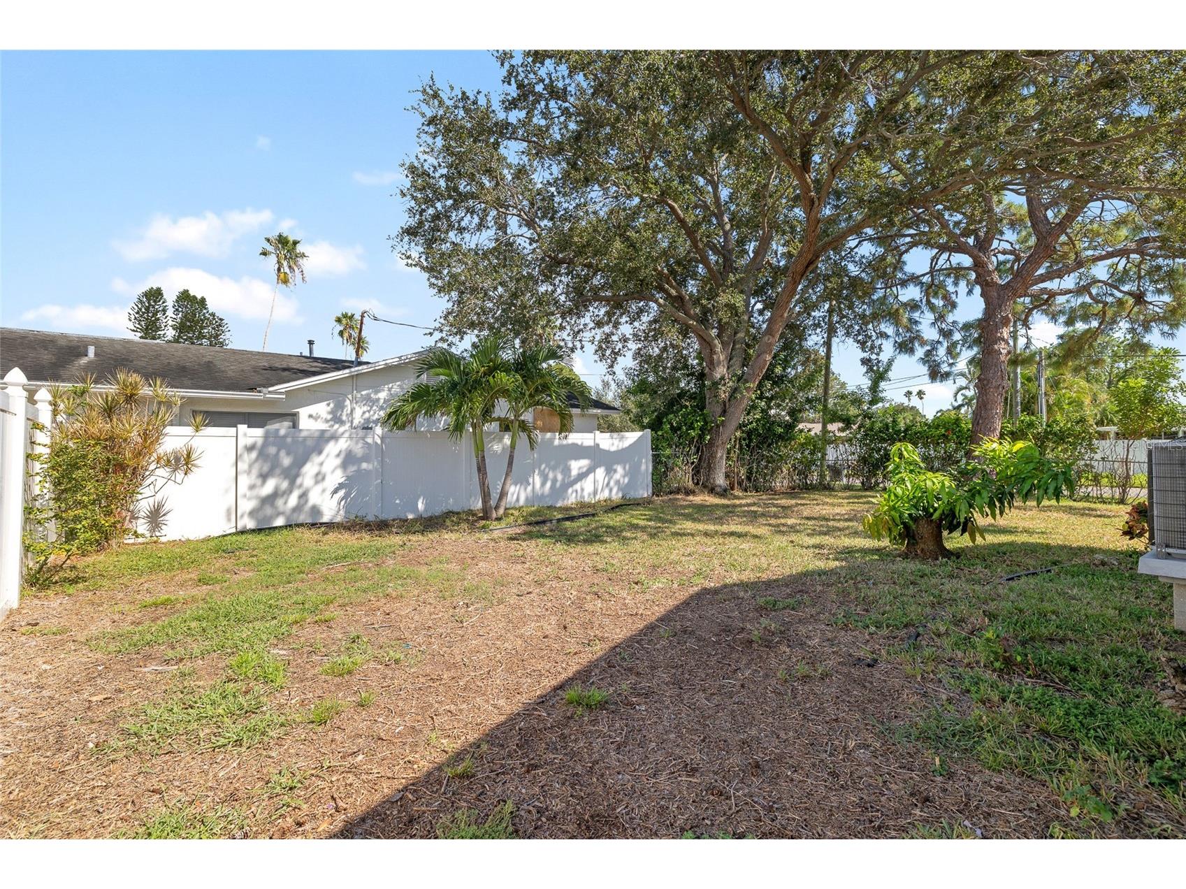 5901 Denver Street NE Saint Petersburg FL 33703 TB8517779 image38