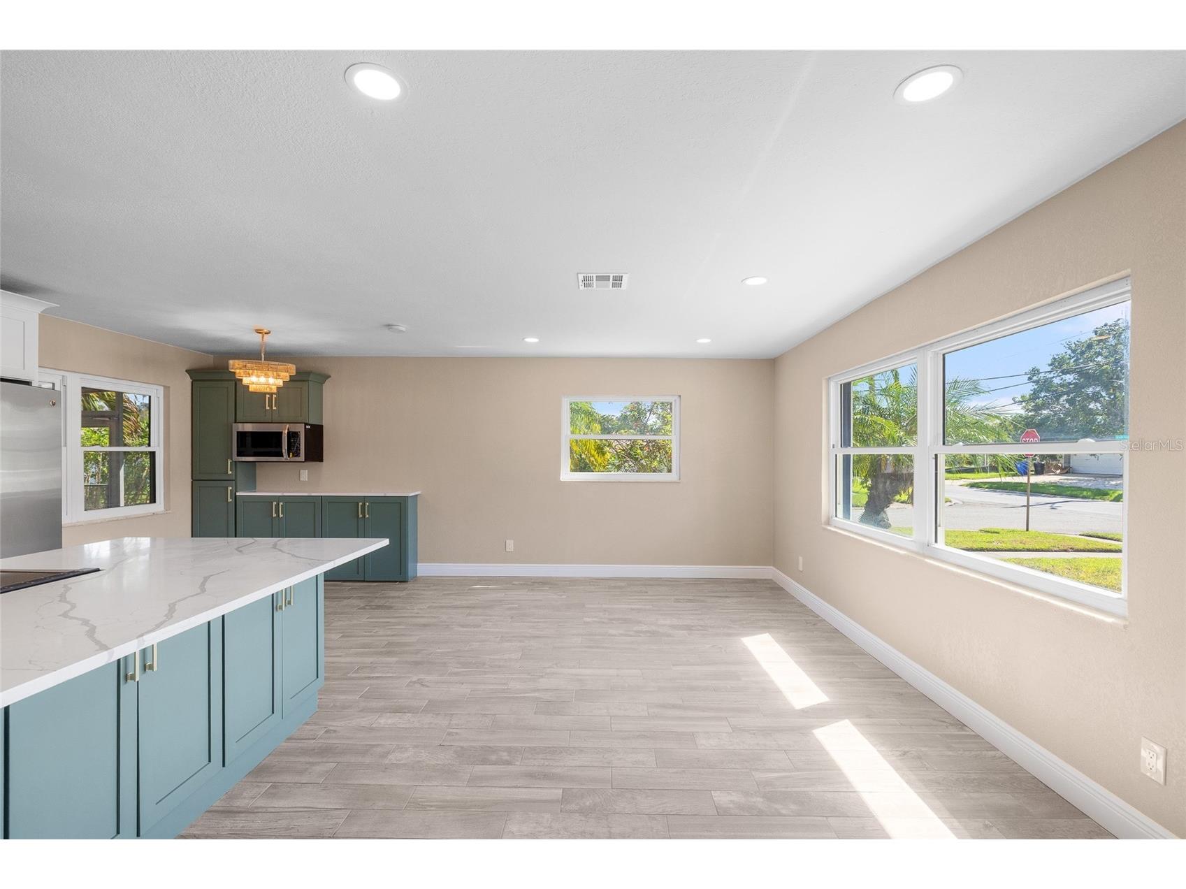 5901 Denver Street NE Saint Petersburg FL 33703 TB8517779 image7