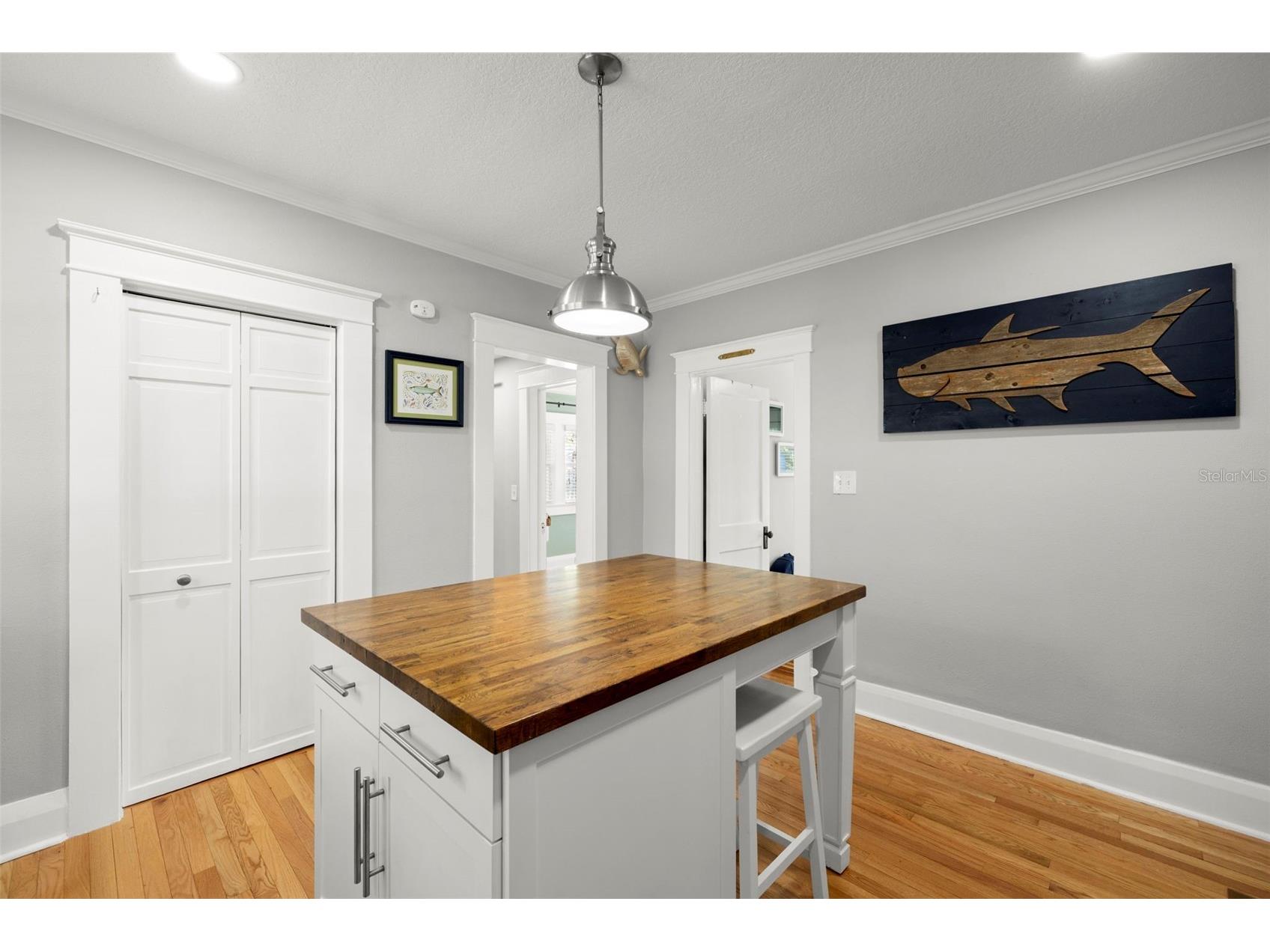 5901 N Kenneth Avenue Tampa FL 33604 TB8468751 image14