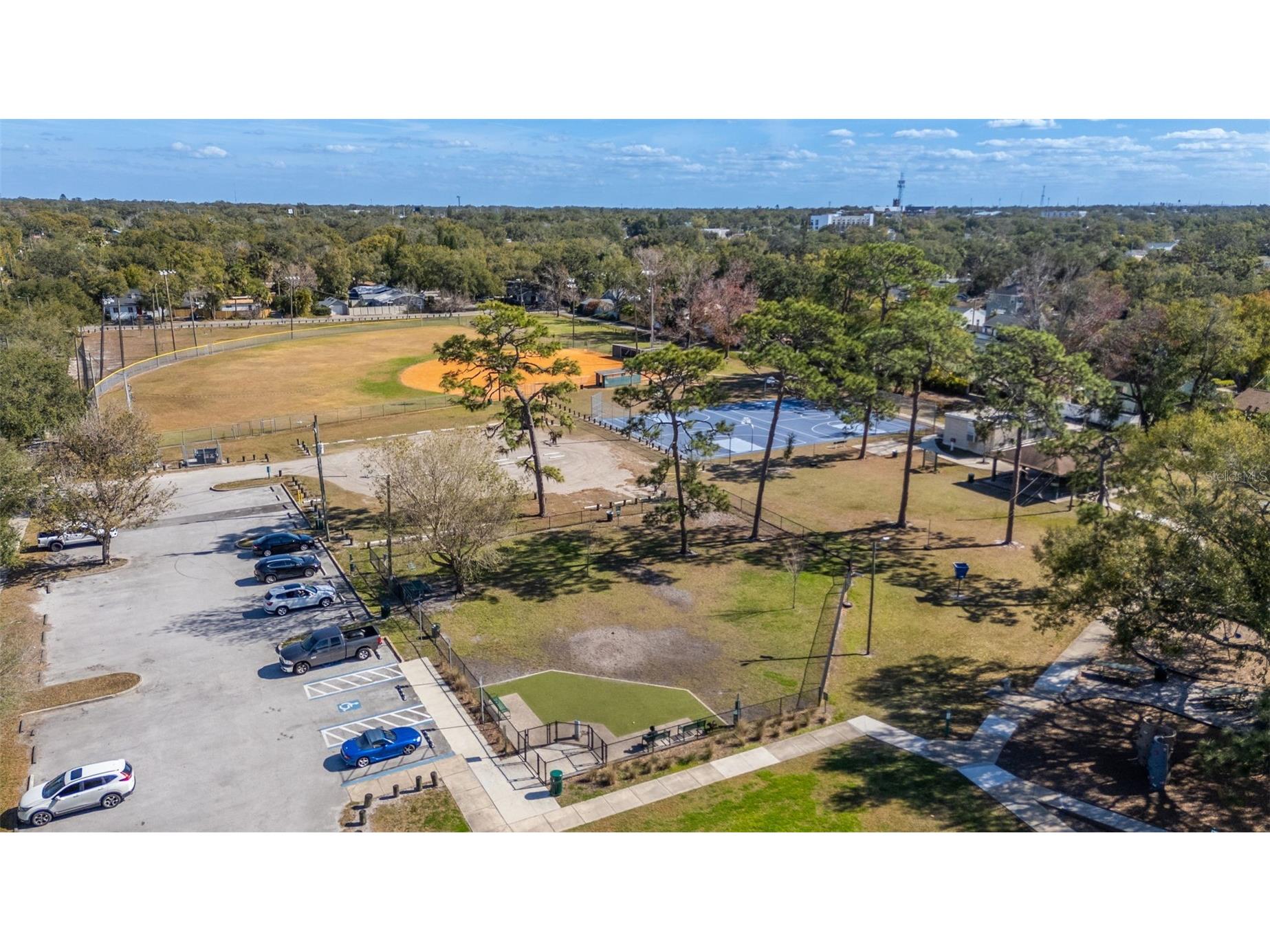 5901 N Kenneth Avenue Tampa FL 33604 TB8468751 image34