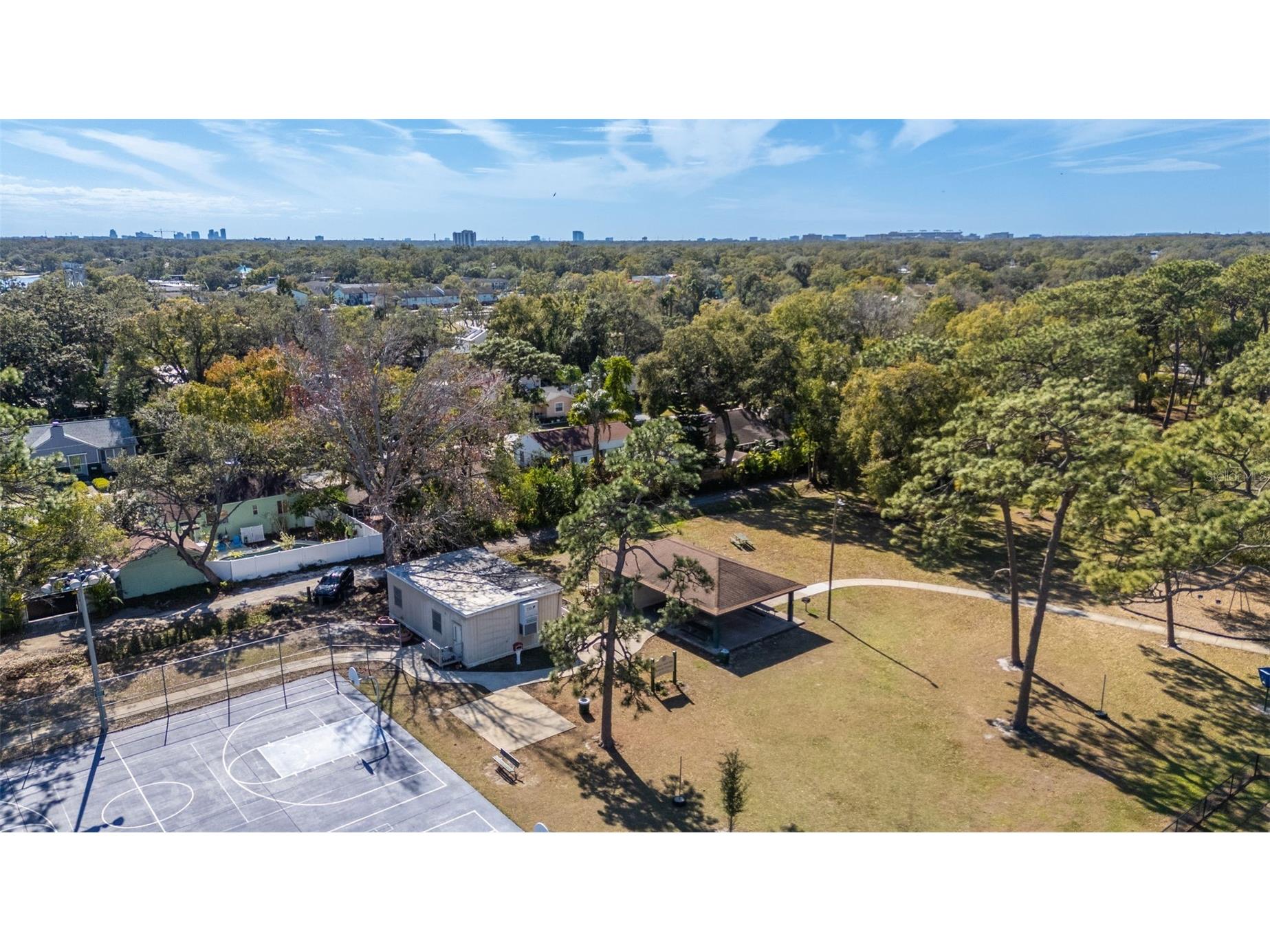 5901 N Kenneth Avenue Tampa FL 33604 TB8468751 image36