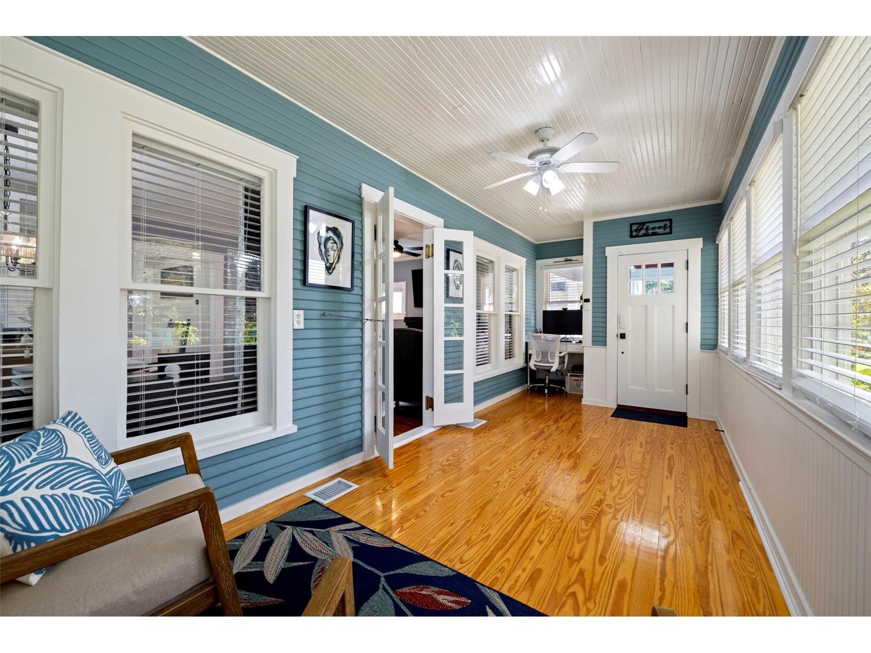 5901 N Kenneth Avenue Tampa FL 33604 TB8468751 image5