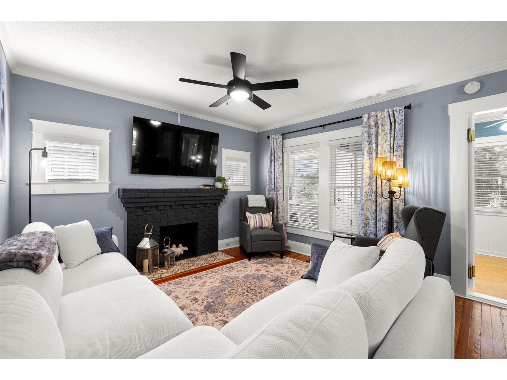 5901 N Kenneth Avenue Tampa FL 33604 TB8468751 image8