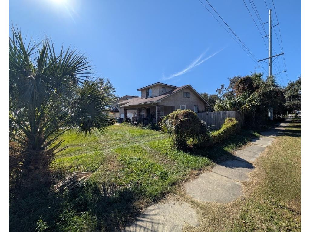 5901 S 6th Street Tampa FL 33611 TB8328372 image1