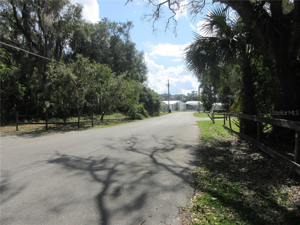 5901 S Highway 314a Ocklawaha FL 32179 OM713382 image19