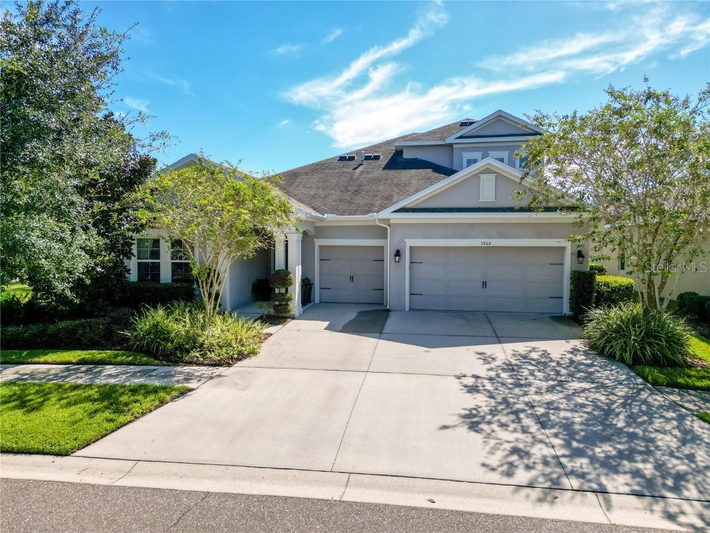 5902 Jade Creek Lane Lithia FL 33547 T3473868 image1