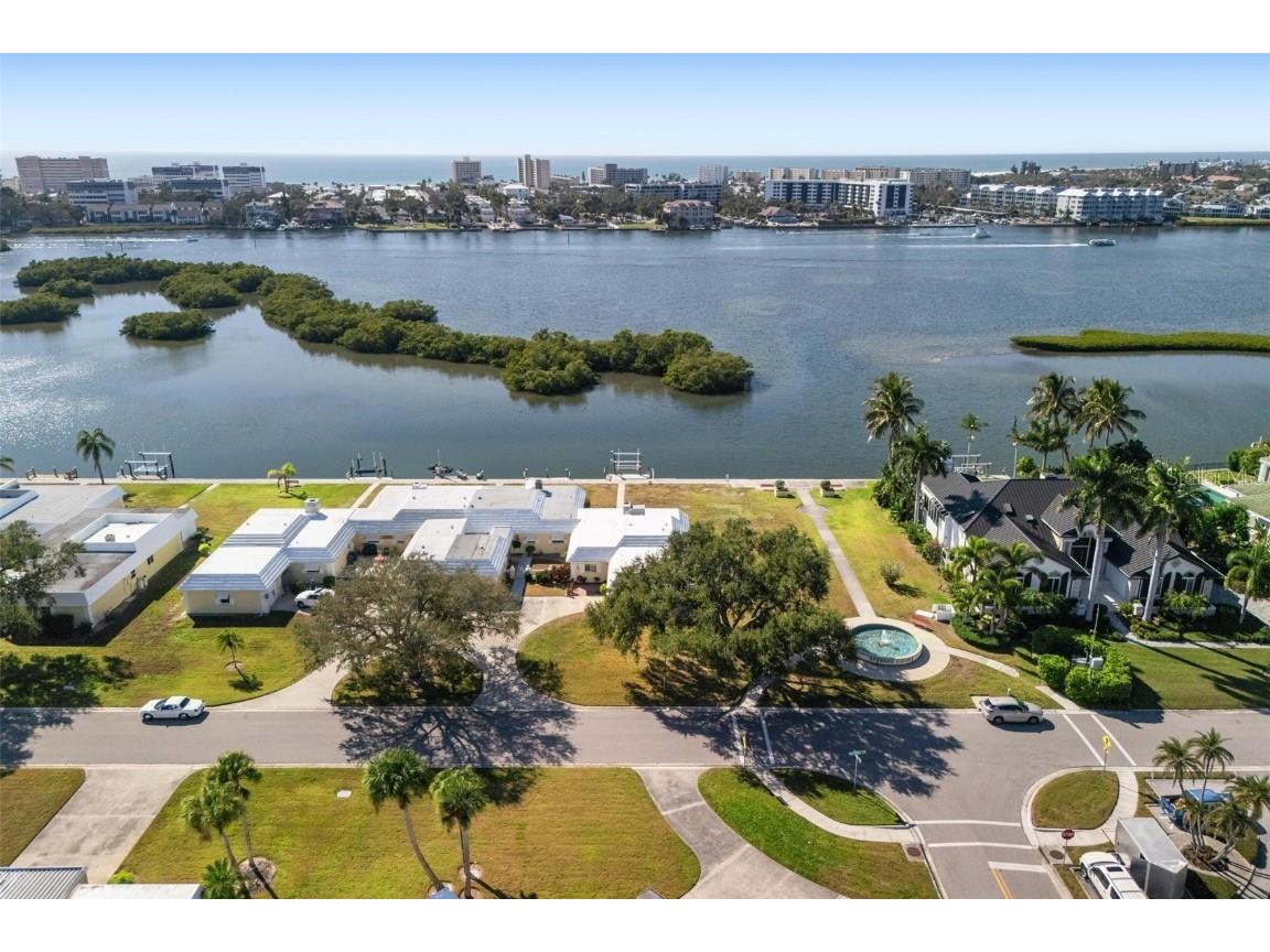 5902 Tidewood Avenue #1 Sarasota FL 34231 A4673119 image1