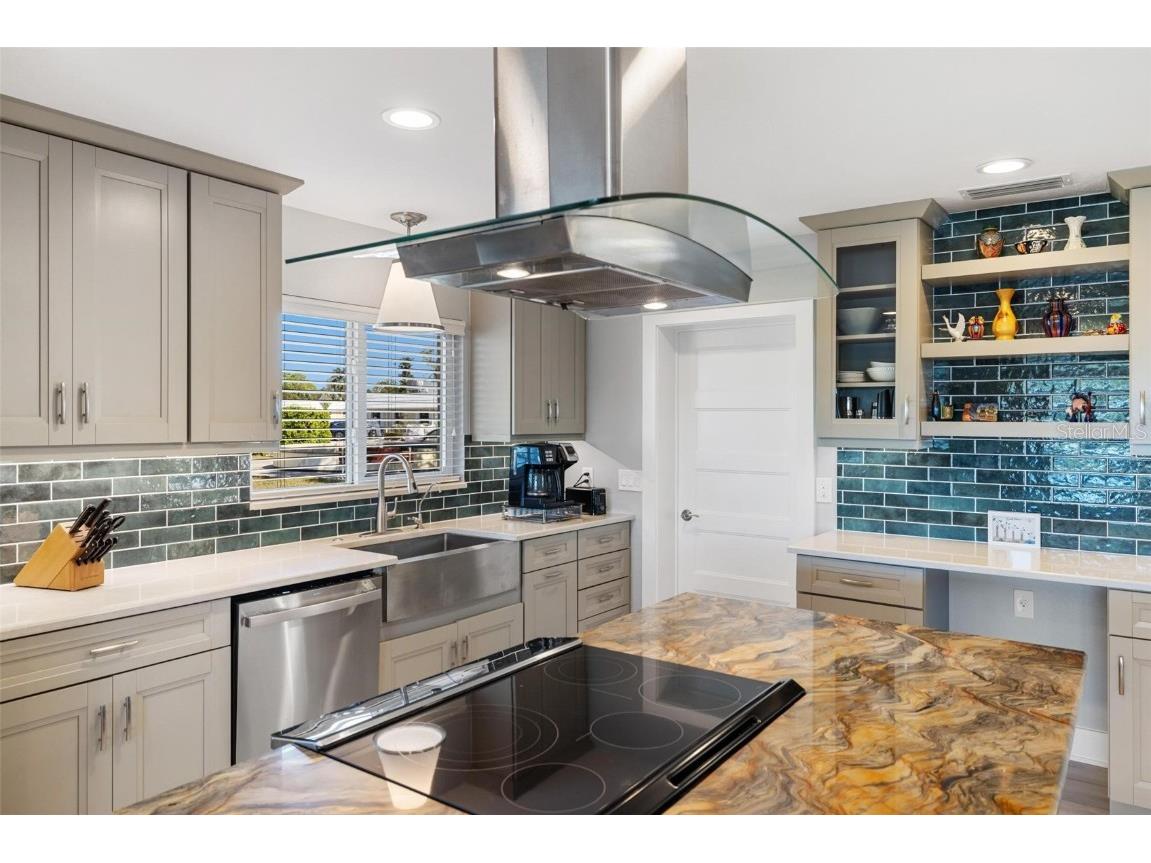 5902 Tidewood Avenue #1 Sarasota FL 34231 A4673119 image12