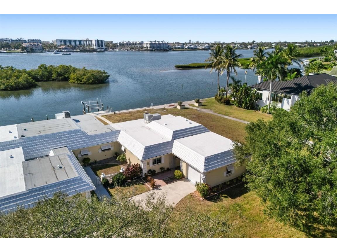 5902 Tidewood Avenue #1 Sarasota FL 34231 A4673119 image2