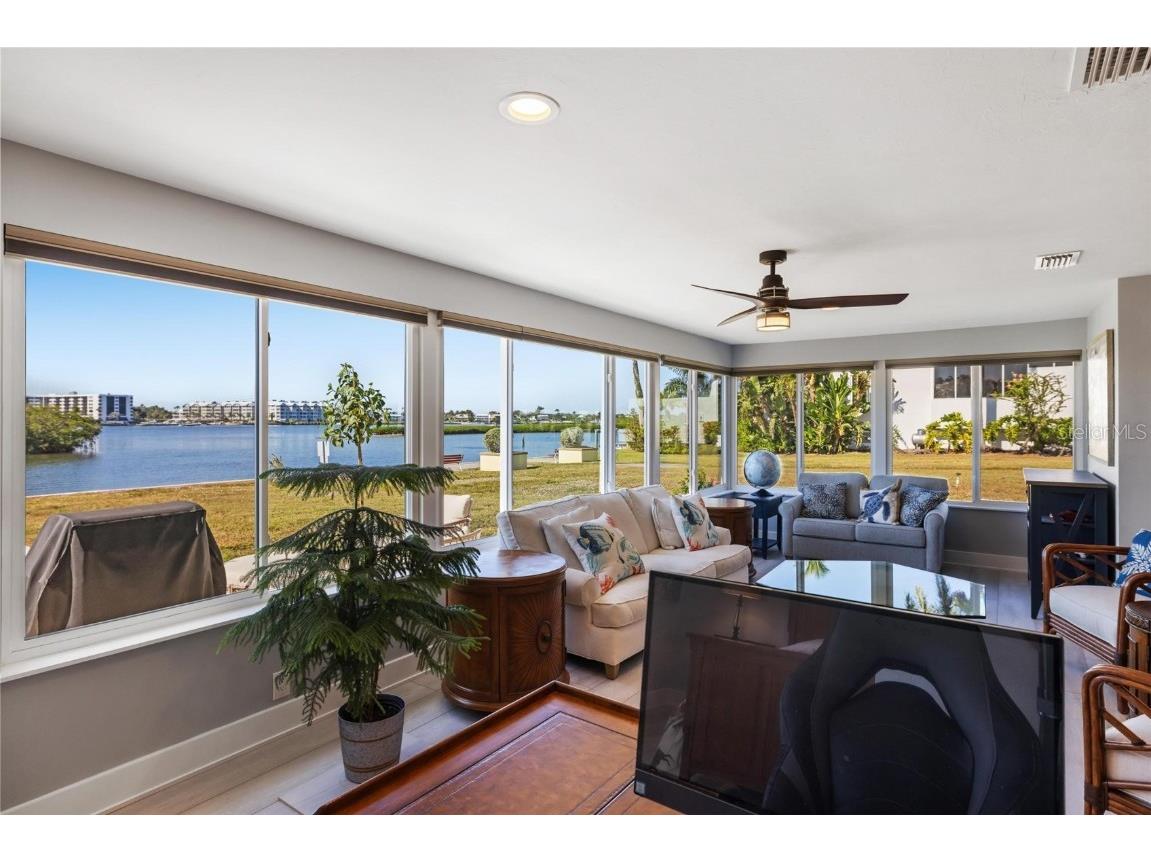 5902 Tidewood Avenue #1 Sarasota FL 34231 A4673119 image25