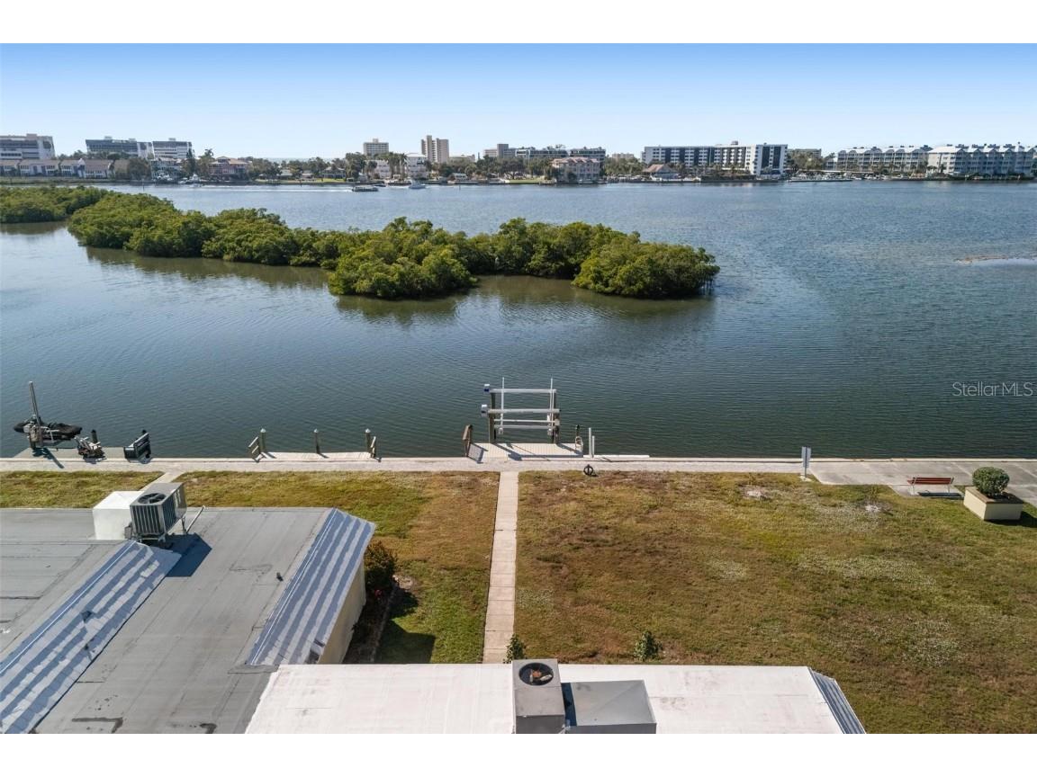 5902 Tidewood Avenue #1 Sarasota FL 34231 A4673119 image3