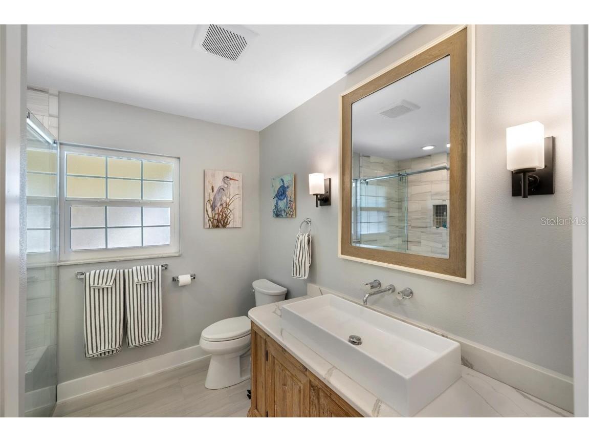 5902 Tidewood Avenue #1 Sarasota FL 34231 A4673119 image33