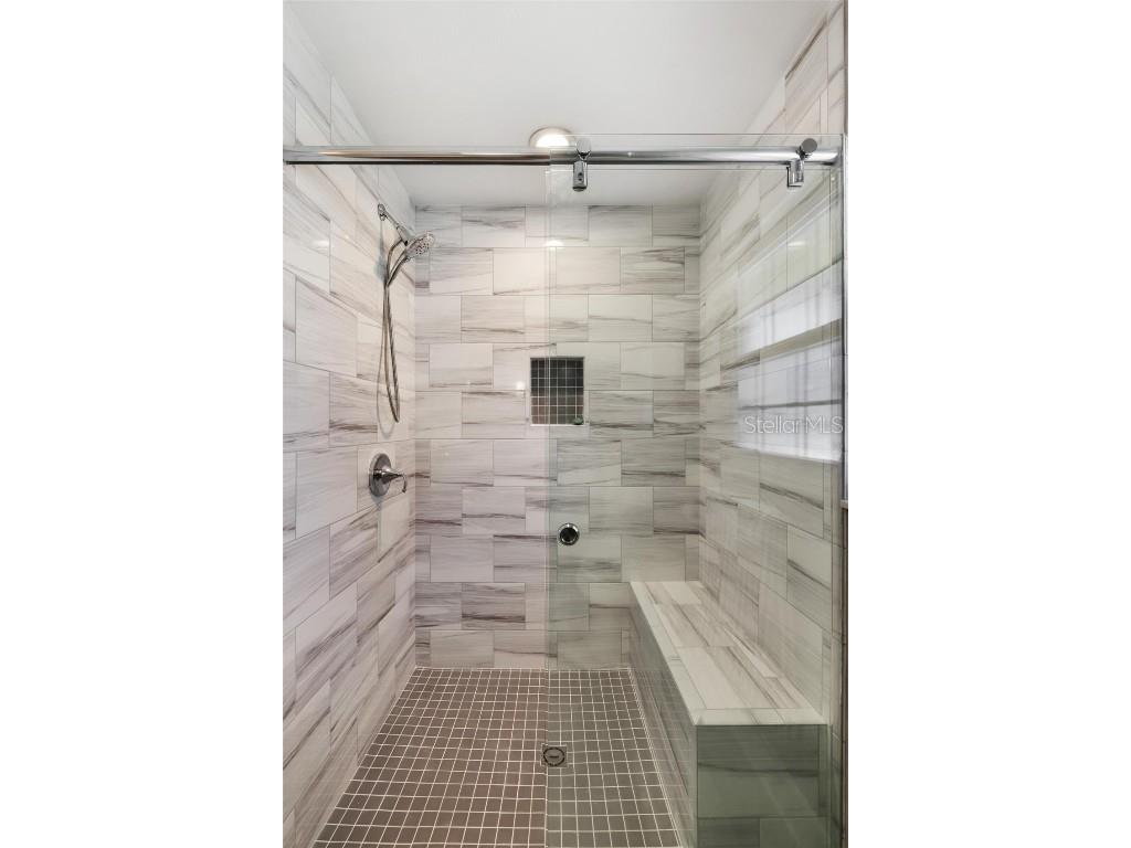 5902 Tidewood Avenue #1 Sarasota FL 34231 A4673119 image34