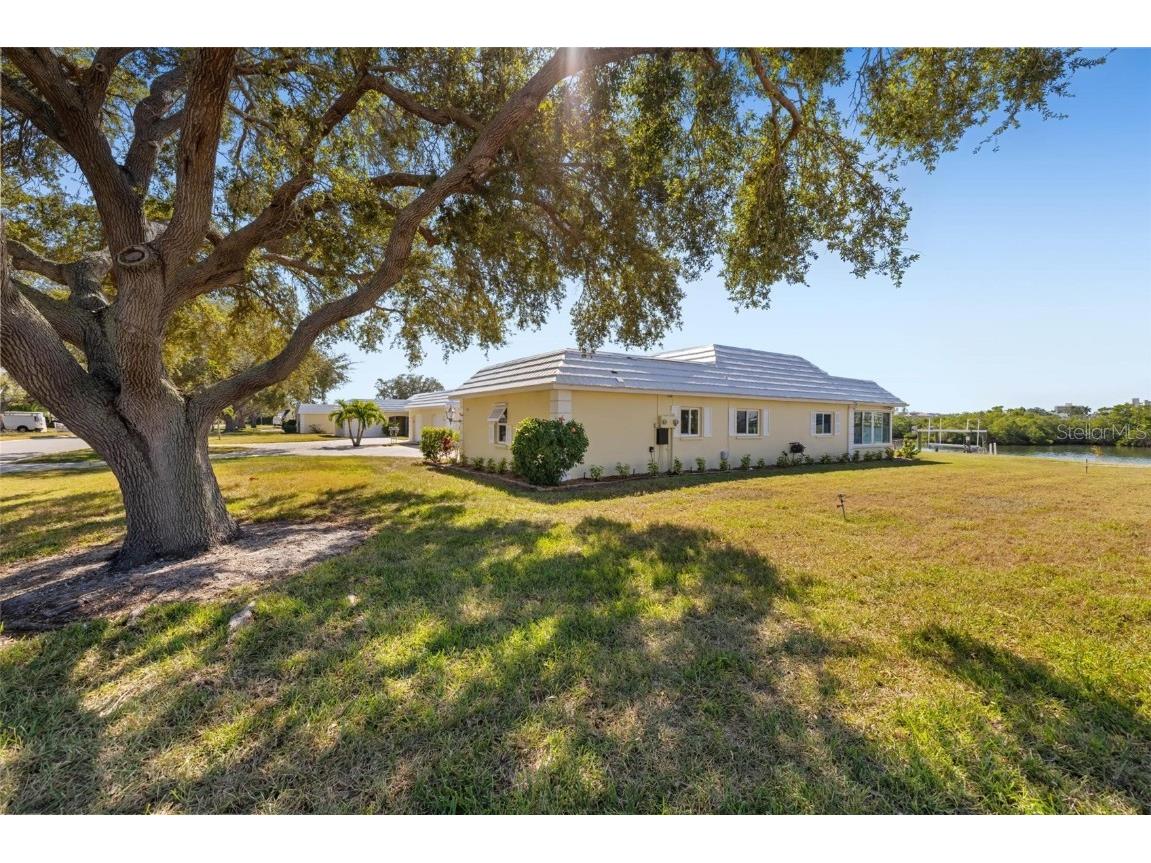 5902 Tidewood Avenue #1 Sarasota FL 34231 A4673119 image40