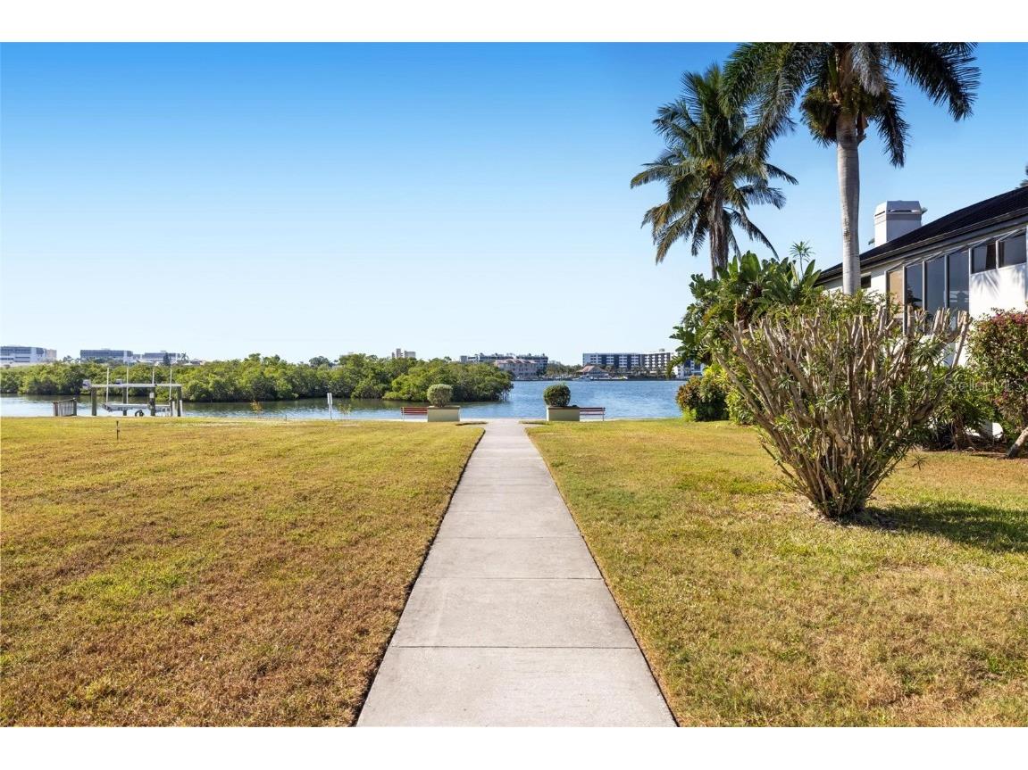 5902 Tidewood Avenue #1 Sarasota FL 34231 A4673119 image41