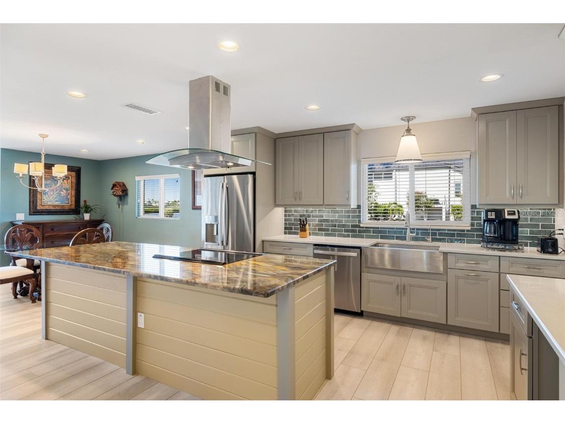 5902 Tidewood Avenue #1 Sarasota FL 34231 A4673119 image9