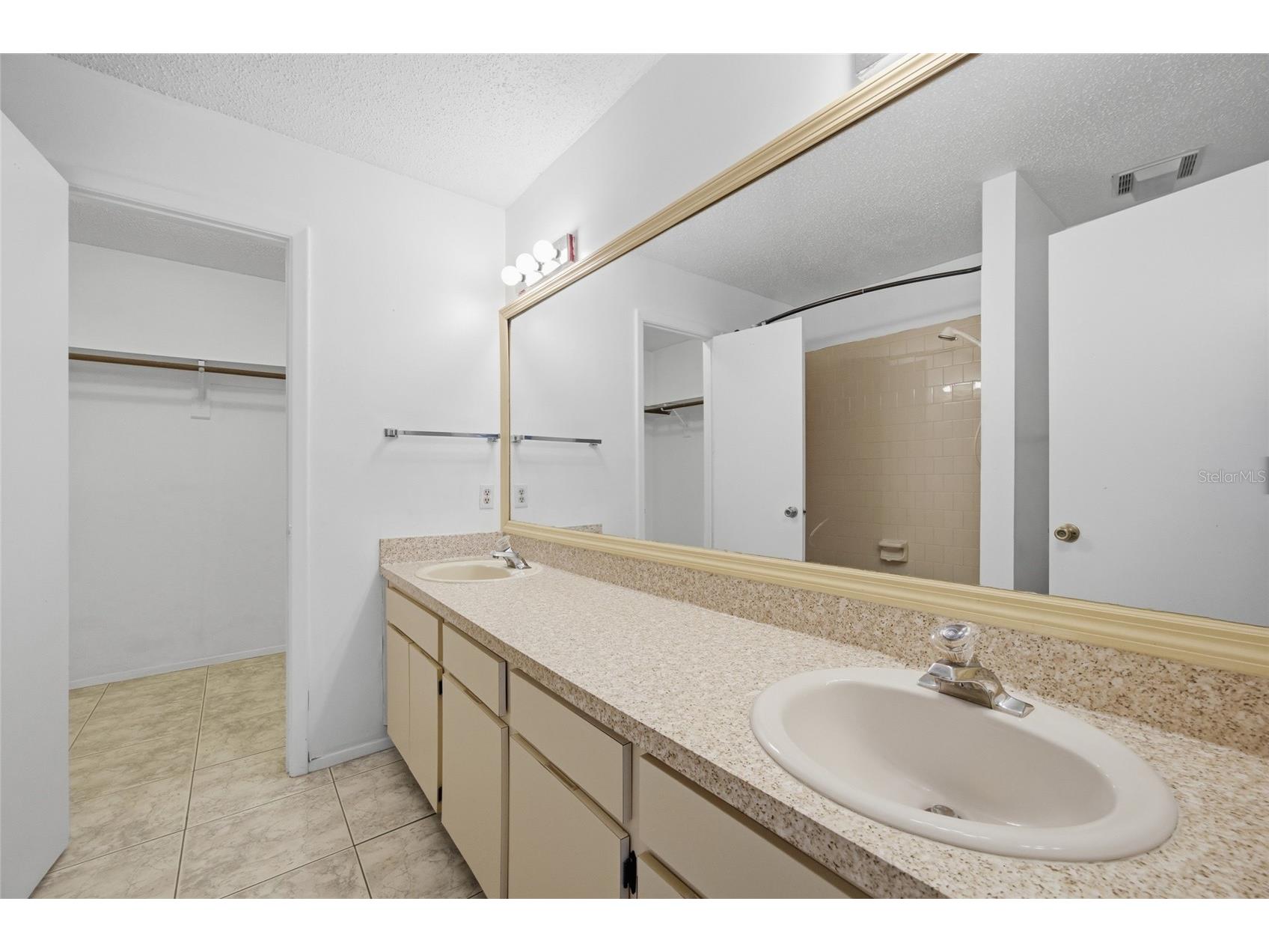5903 Birchwood Drive Tampa FL 33625 TB8469541 image19