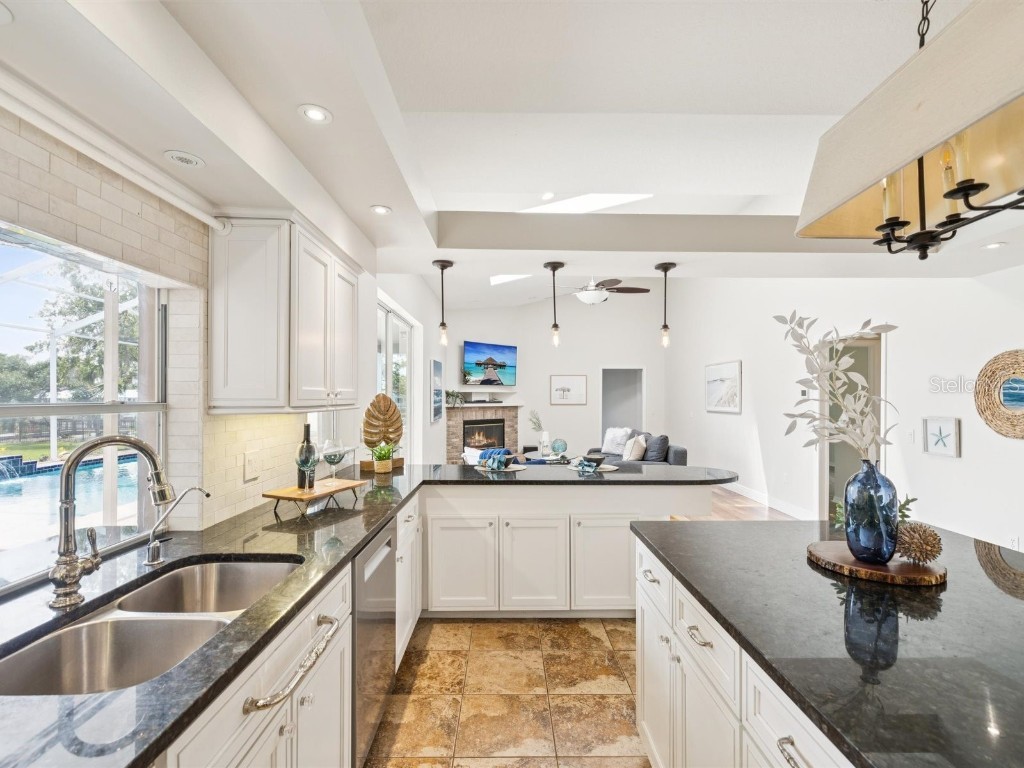 5903 Cachette De Riviera Court New Port Richey FL 34655 W7876818 image13