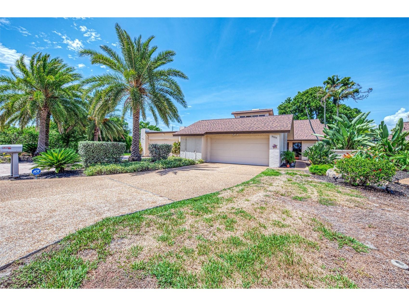 5903 La Vista Lane Bradenton FL 34210 N6144501 image1