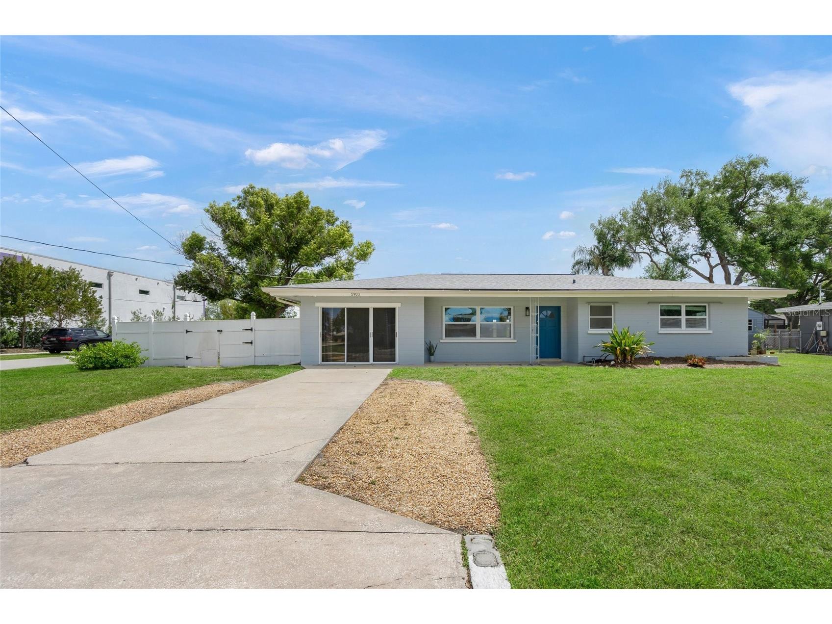 5903 Murdock Avenue Sarasota FL 34231 A4689126 image1