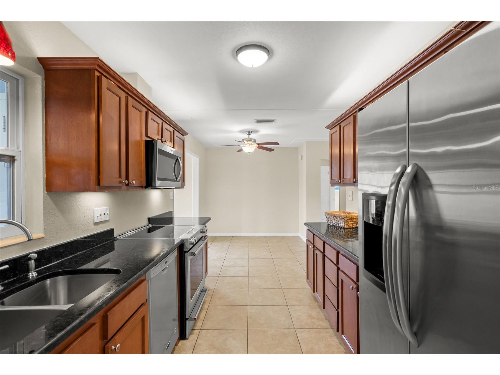 5903 Murdock Avenue Sarasota FL 34231 A4689126 image13