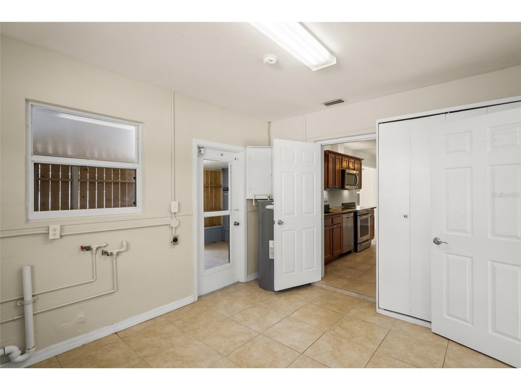 5903 Murdock Avenue Sarasota FL 34231 A4689126 image38