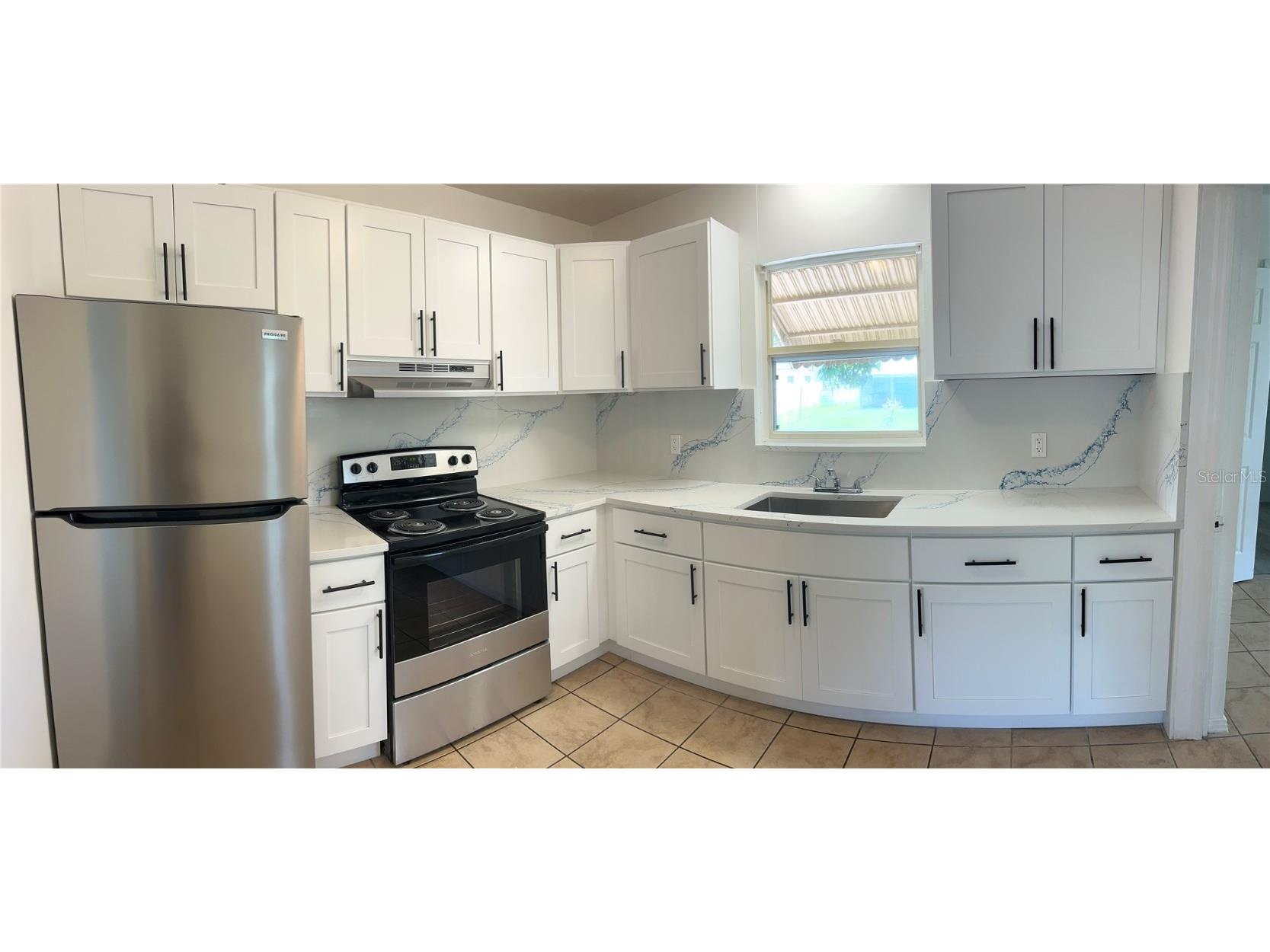 5903 Richard Place Sarasota FL 34231 A4662365 image17