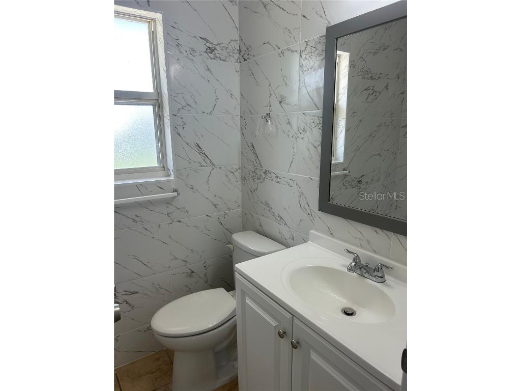 5903 Richard Place Sarasota FL 34231 A4662365 image22