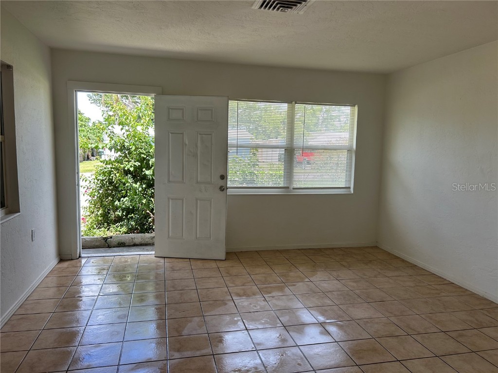 5903 Richard Place Sarasota FL 34231 A4662365 image6