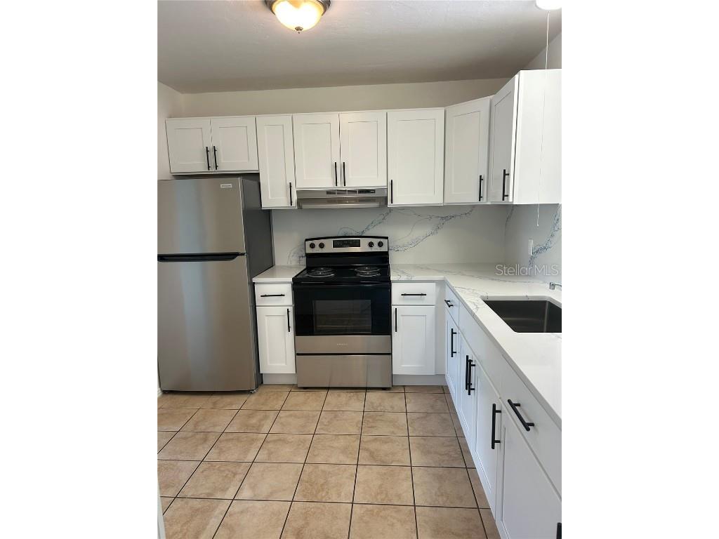 5903 Richard Place Sarasota FL 34231 A4662365 image9