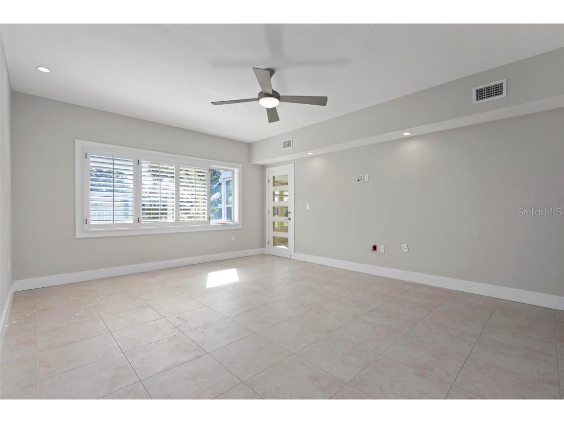 5903 Tidewood Avenue #1 Sarasota FL 34231 A4671073 image8