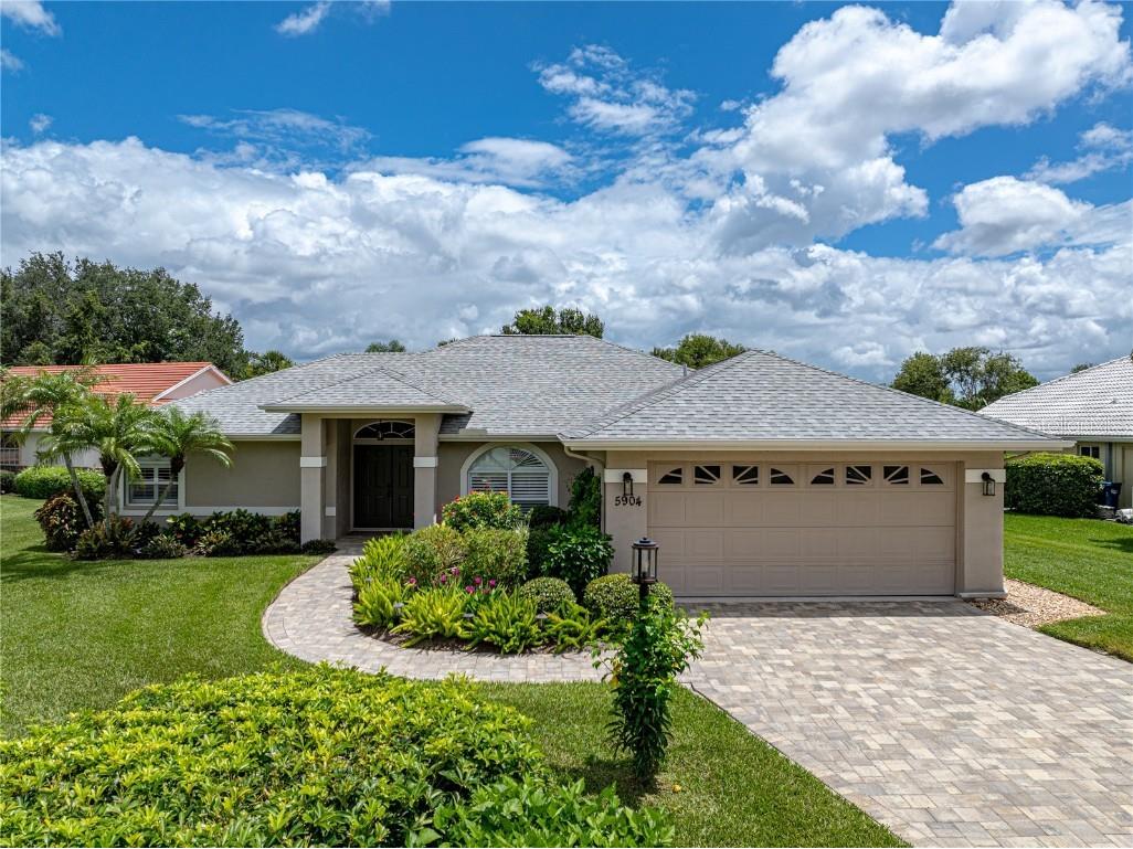5904 Carriage Drive Sarasota FL 34243 T3539601 image1