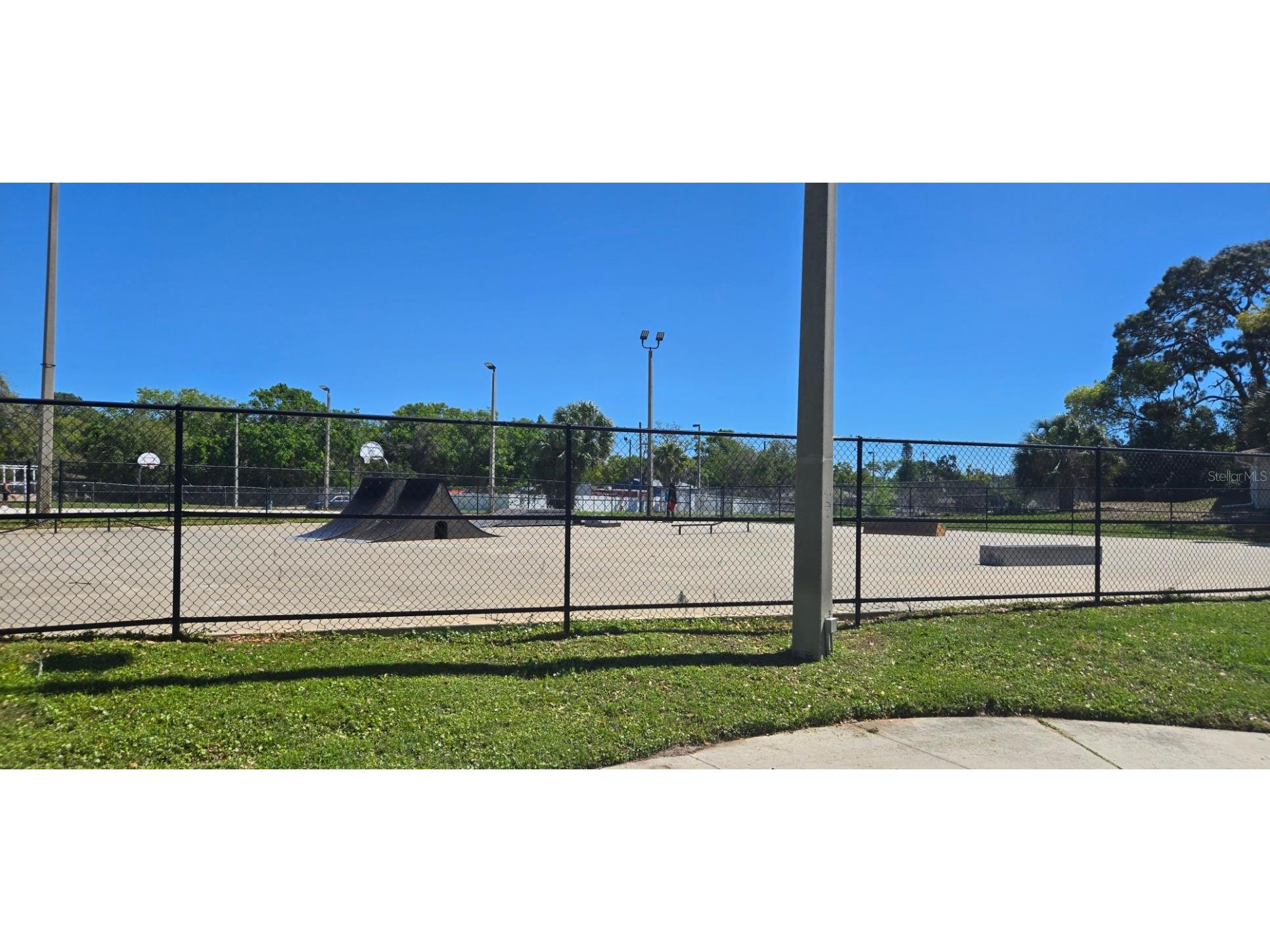 5904 Elm Street New Port Richey FL 34652 W7886648 image45