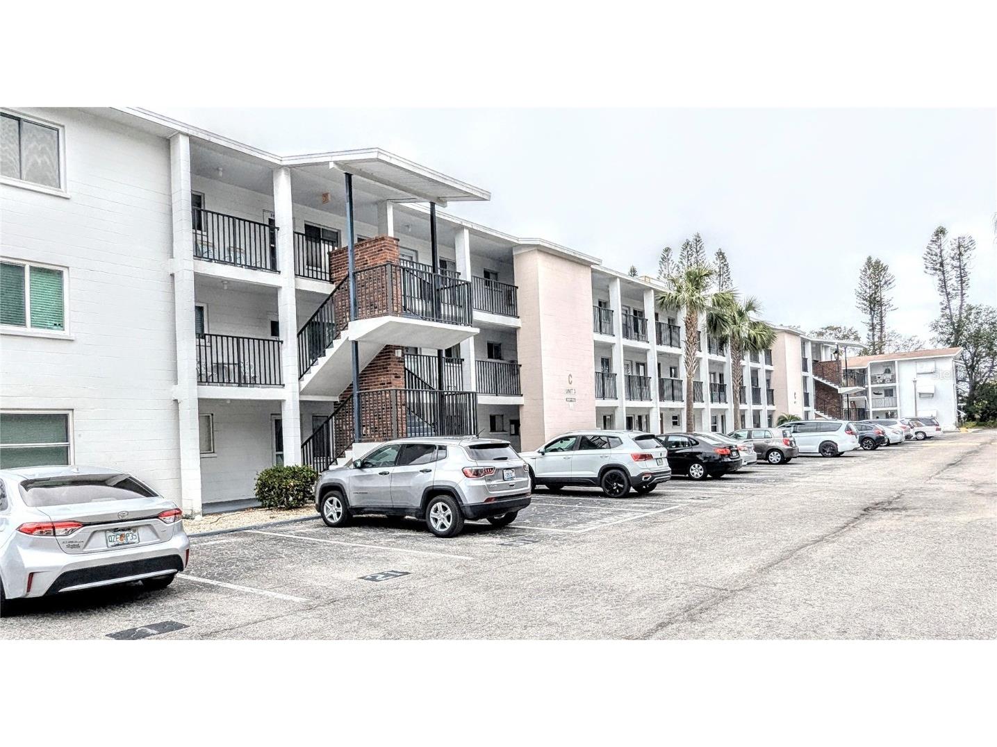 5904 Palm Lane #C23 Bradenton FL 34207 A4641780 image1