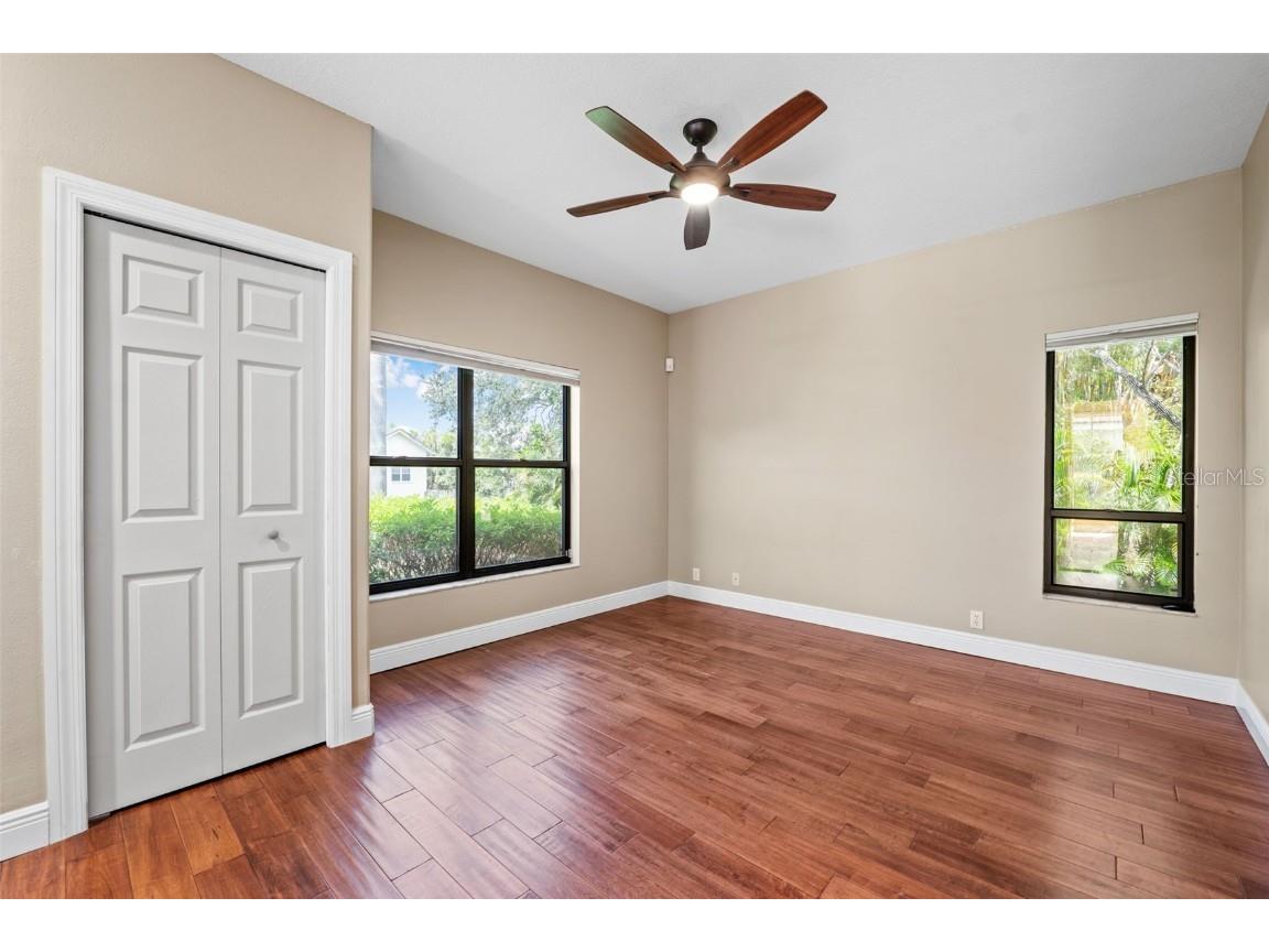 5904 Pelican Bay Plaza S Gulfport FL 33707 TB8440298 image36