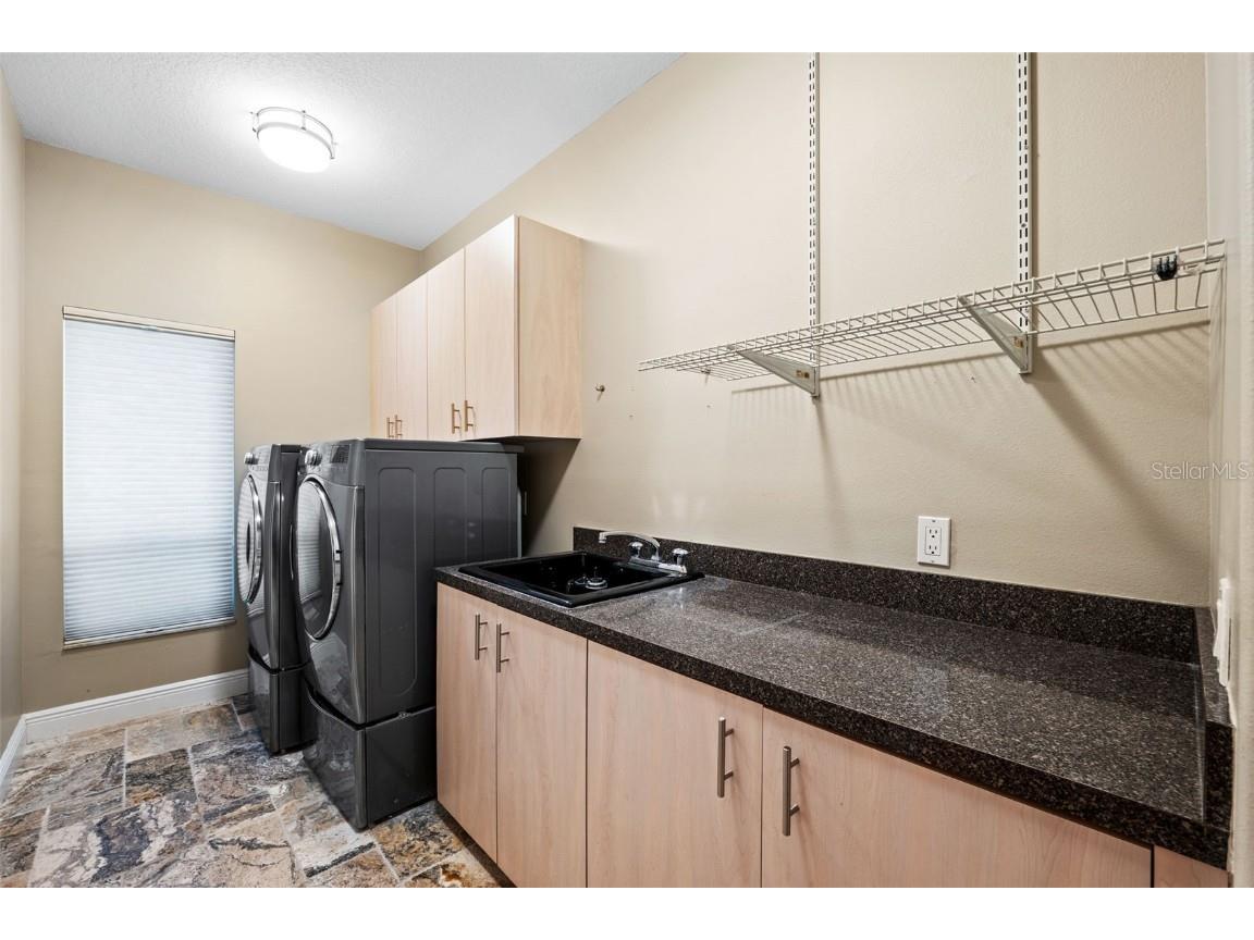 5904 Pelican Bay Plaza S Gulfport FL 33707 TB8440298 image45