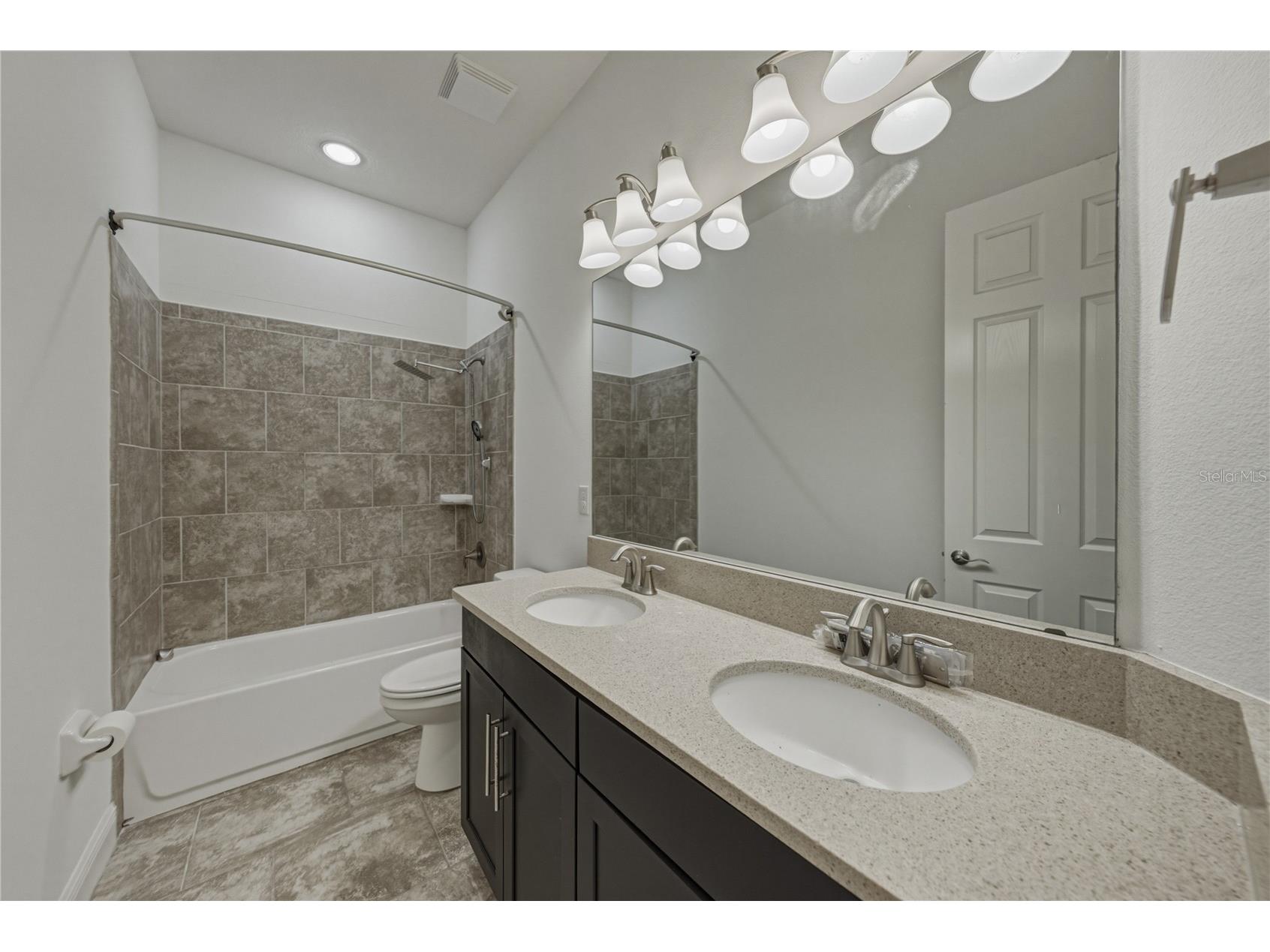 5904 Shell Ridge Drive Lithia FL 33547 TB8521866 image27