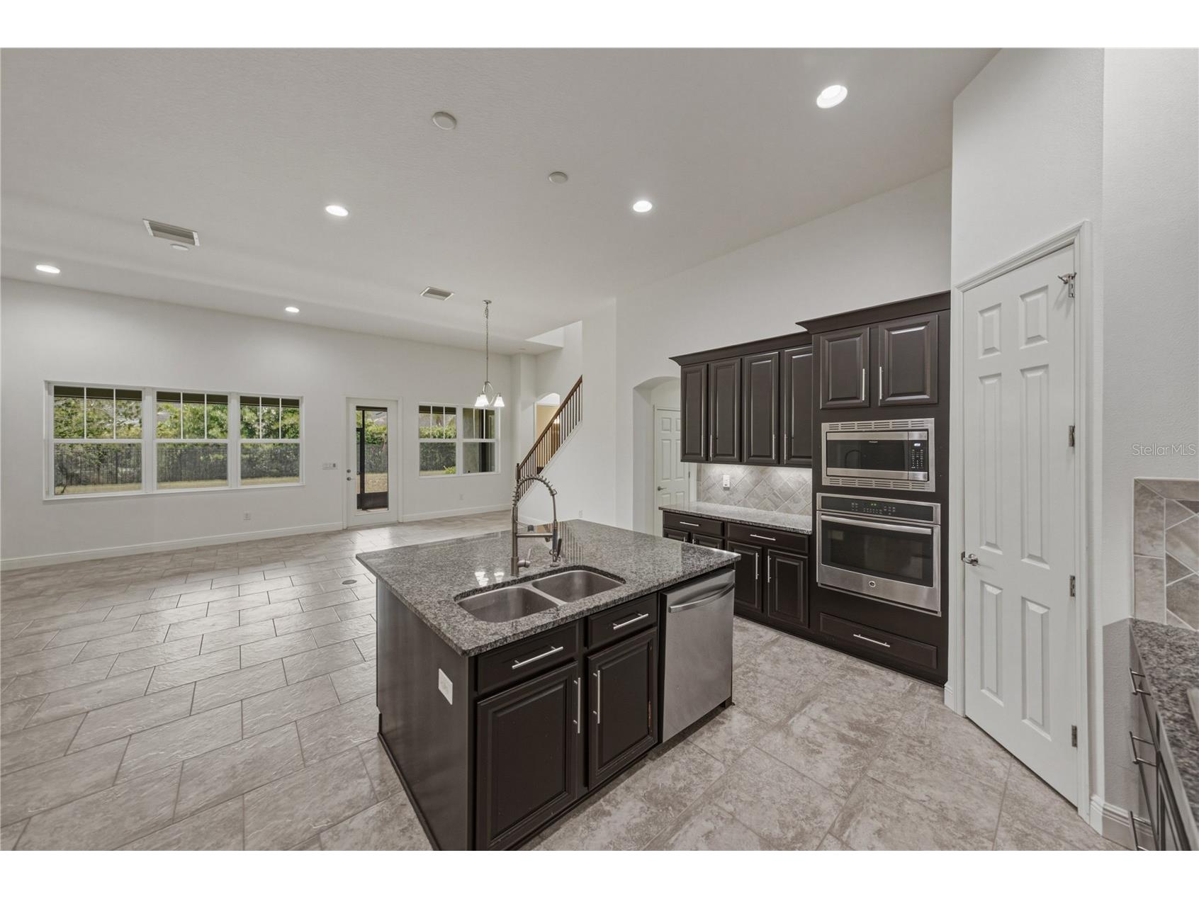 5904 Shell Ridge Drive Lithia FL 33547 TB8521866 image42