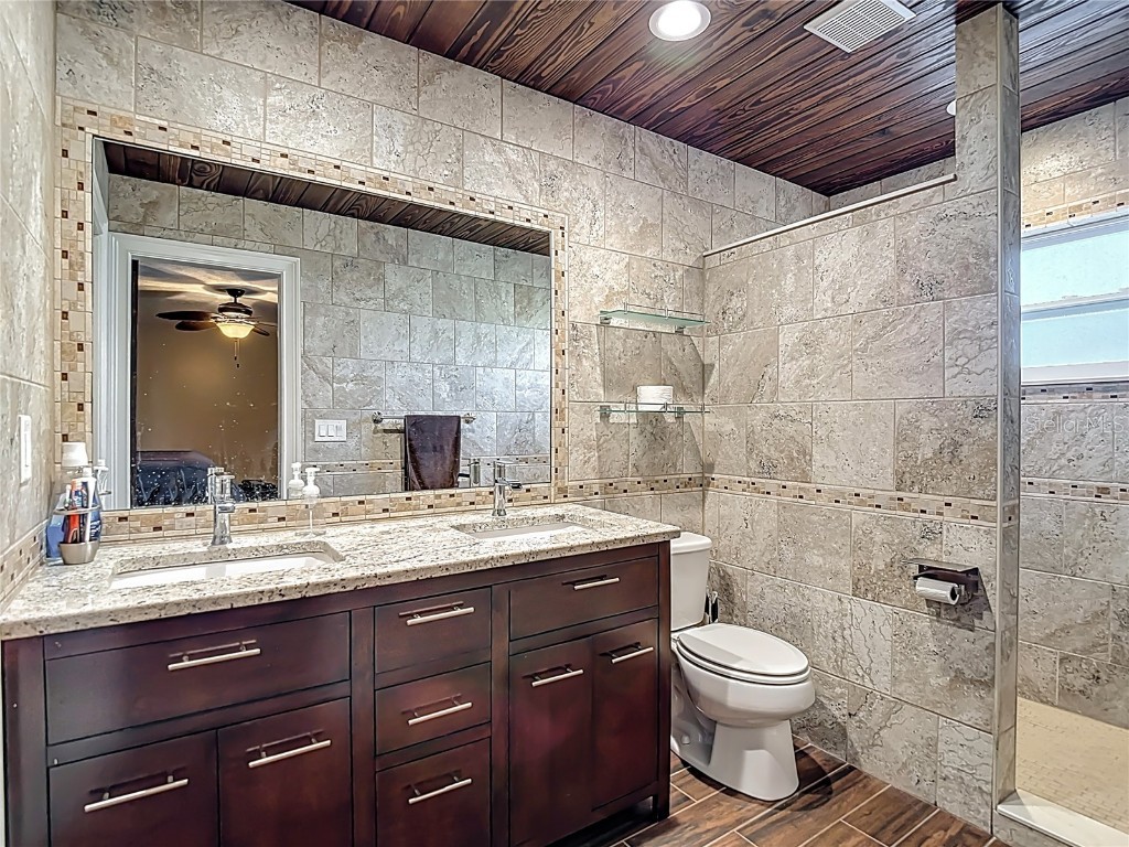 5904 Springrun Court Holiday FL 34690 TB8454471 image46