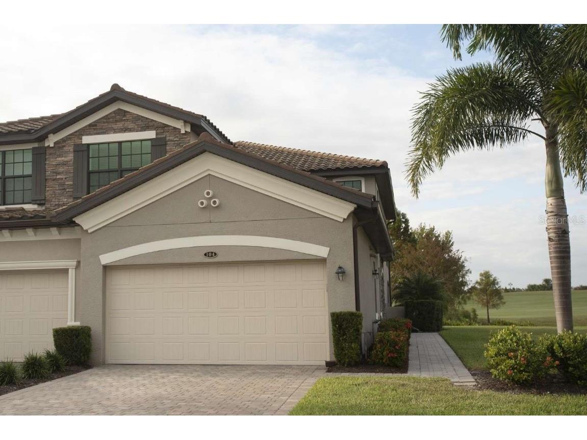 5904 Wake Forest Run #104 Bradenton FL 34211 A4663186 image1