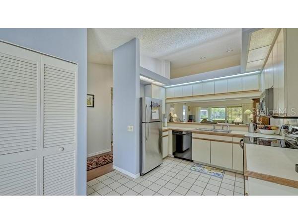 5905 Doral Drive Sarasota FL 34243 A4602151 image15