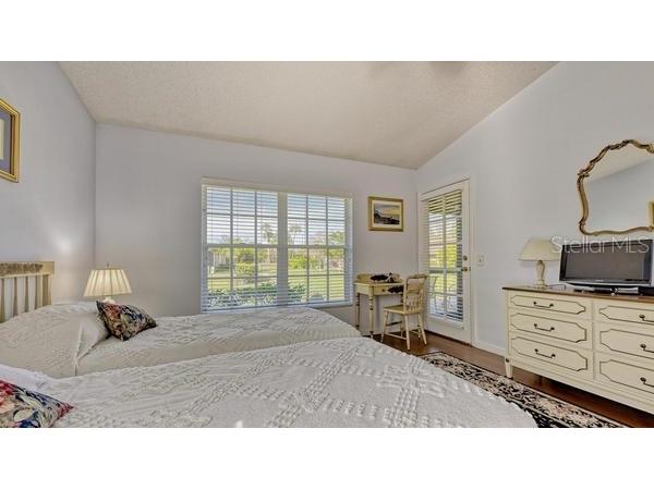 5905 Doral Drive Sarasota FL 34243 A4602151 image23