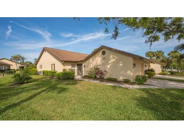 5905 Doral Drive Sarasota FL 34243 A4602151 image3