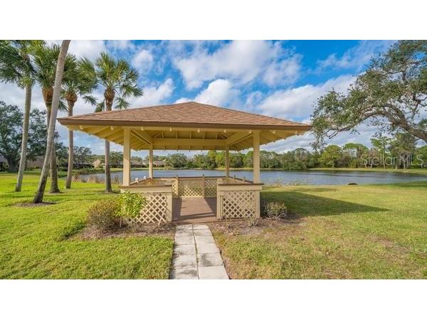 5905 Doral Drive Sarasota FL 34243 A4602151 image36