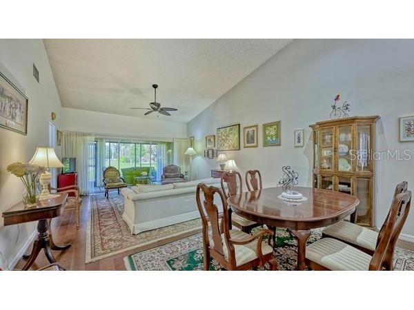 5905 Doral Drive Sarasota FL 34243 A4602151 image8
