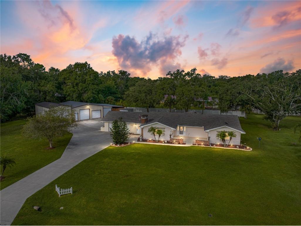 5905 Whispering Pines Road Lakeland FL 33811 U8217039 image1