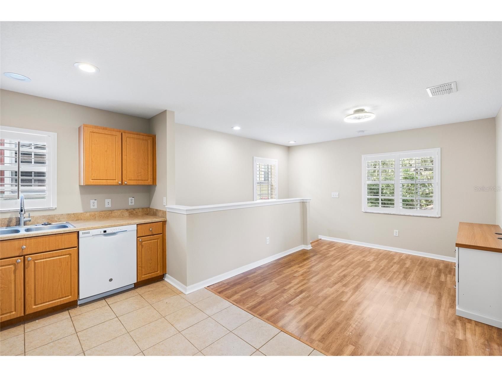 5906 Beaconpark Street Lithia FL 33547 TB8528758 image52