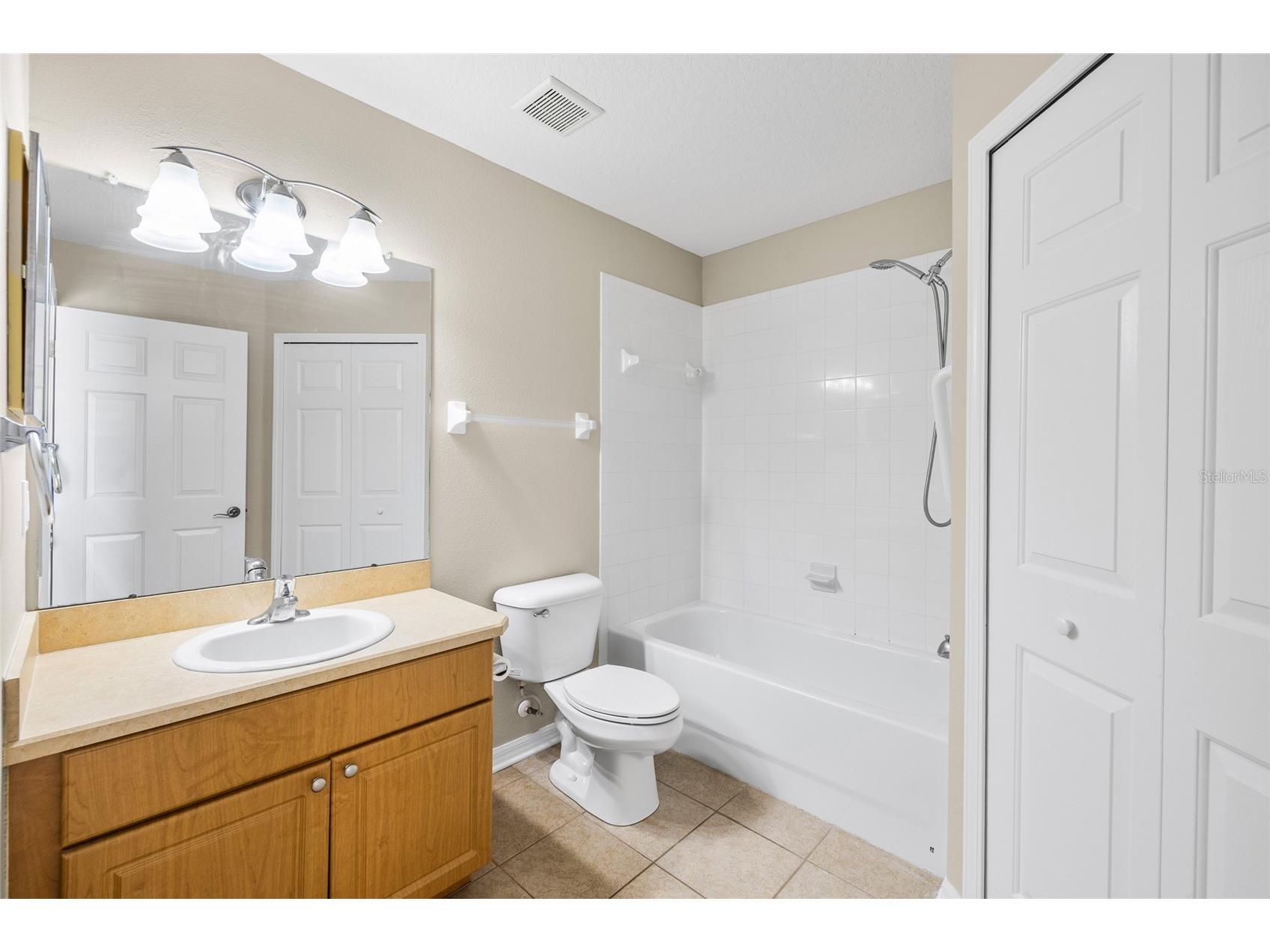 5906 Beaconpark Street Lithia FL 33547 TB8528758 image56