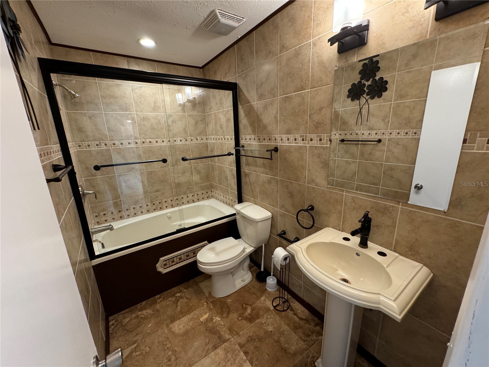 5906 Birchwood Drive Tampa FL 33625 TB8487486 image19