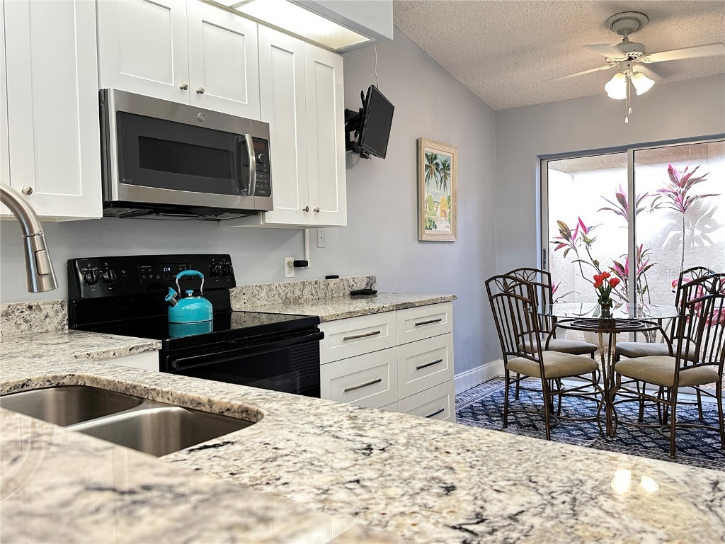 5906 Doral Drive #5906 Sarasota FL 34243 A4605184 image12